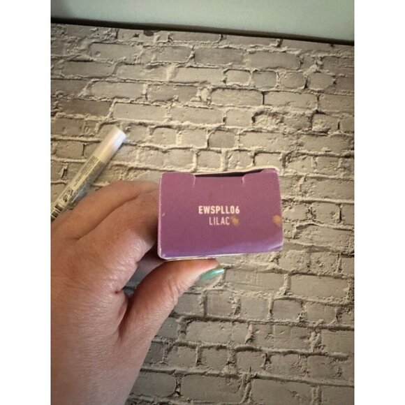 NYX Mini Eye Bundle - Epic Wear Lilac Eyeliner and green jumbo eye crayon - Picture 3 of 4